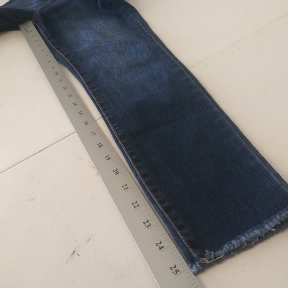 No Boundaries Women's Size 9 Dark Wash Jeans - Picture 9 of 12